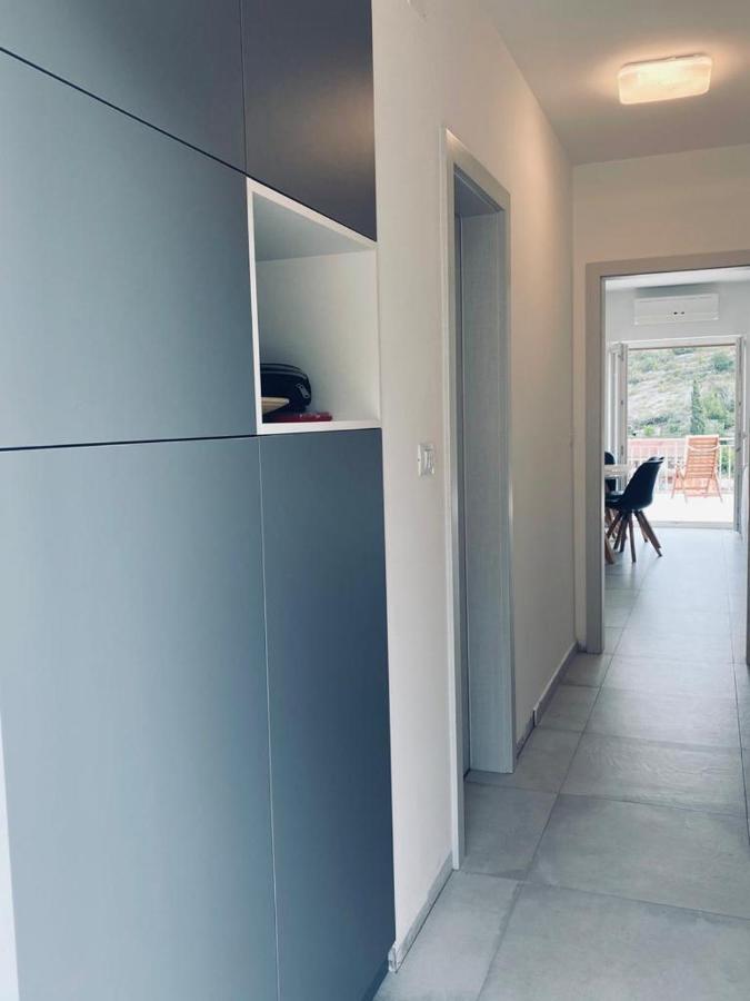 New Apartment With Panoramic View Стоморска Екстериор снимка